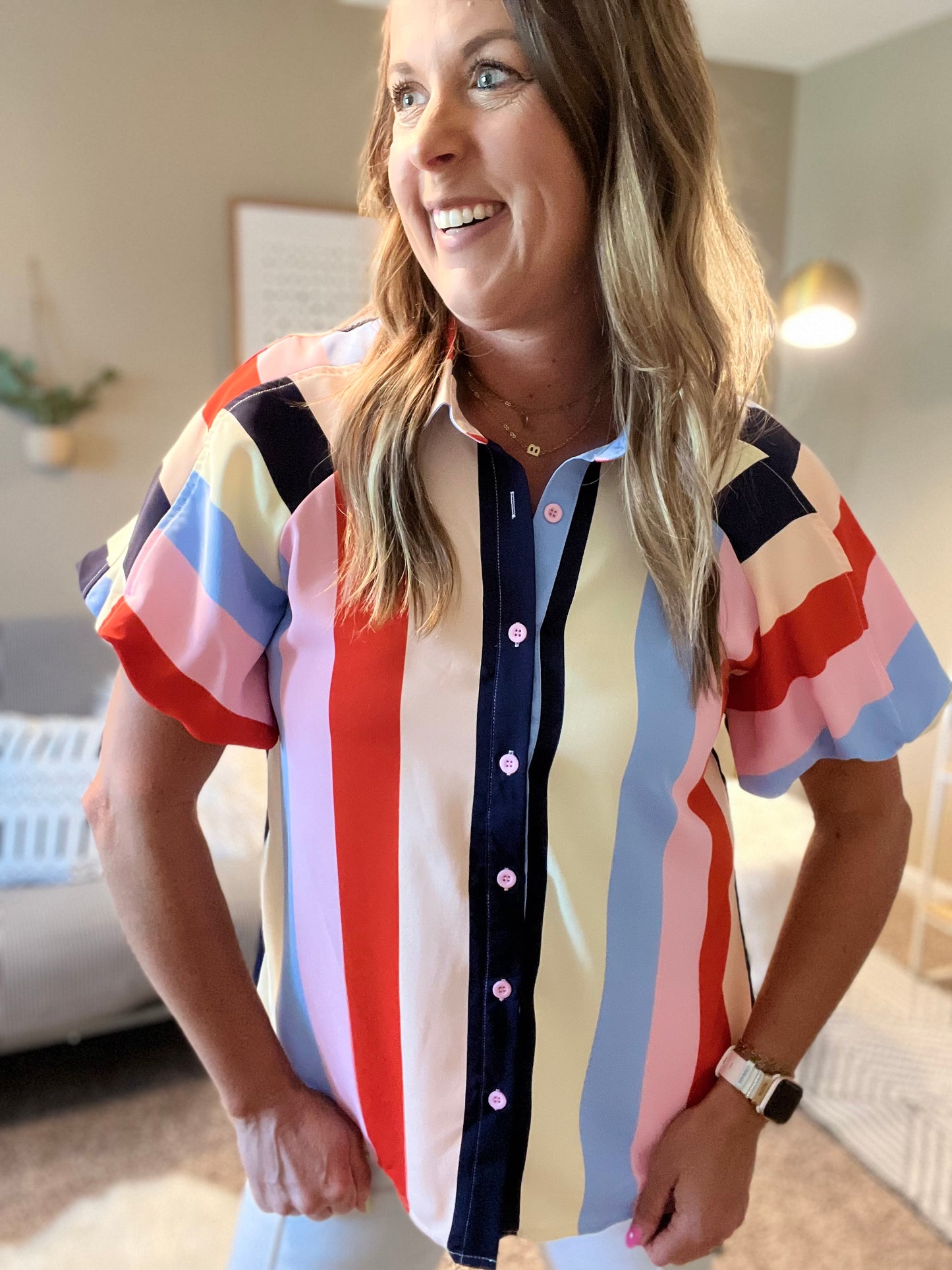 Color block puff sleeve button-down top