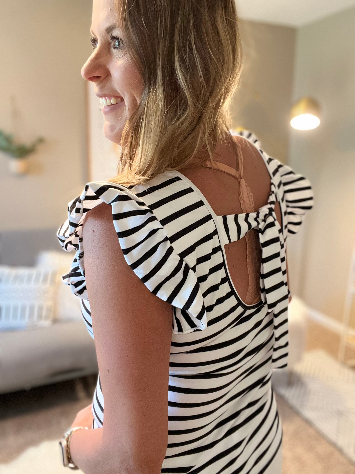 Striped butterfly sleeve with bow back