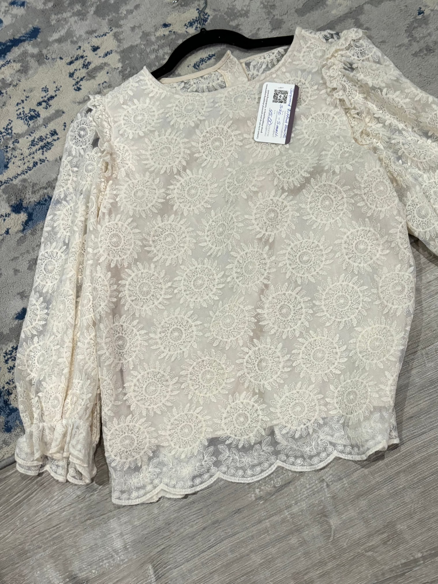 Jacquard ruffled blouse